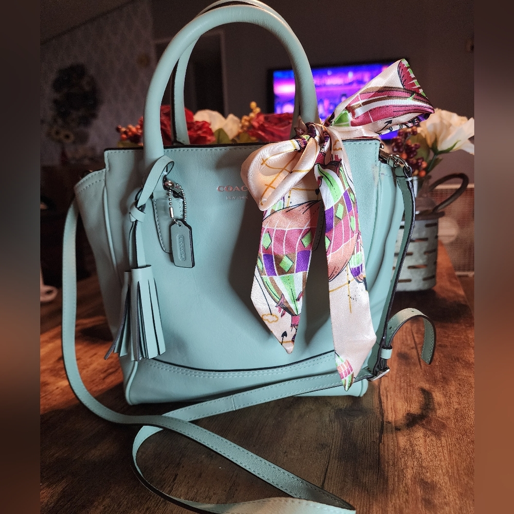 Coach Legacy Mini Tanner In Mint - Tassel Charm And Scarf - Picture 2 of 15